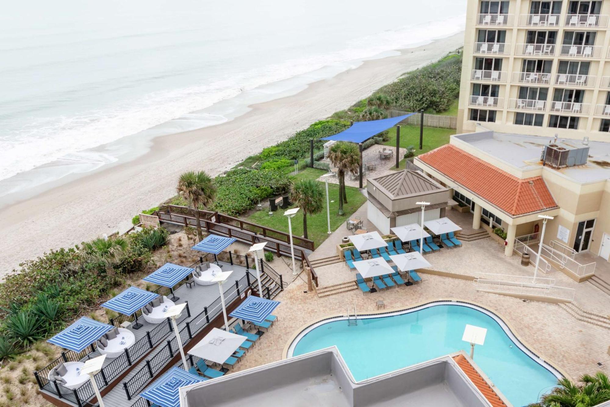 Hilton Melbourne Beach Oceanfront Экстерьер фото